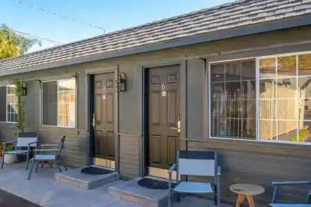 Shell Beach Inn - 40