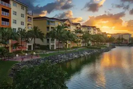 Marriott's Villas At Doral - 35