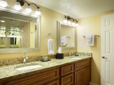 Bluegreen Vacations Orlando Sunshine Resort - 10