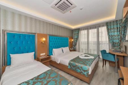 Grand Palace - 33