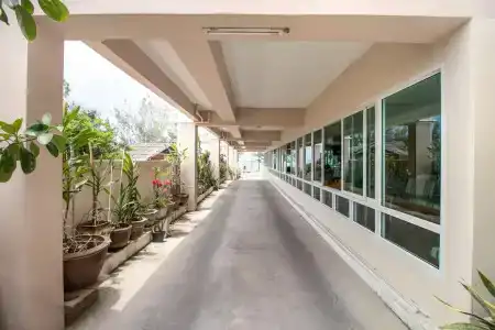 Golden Beach Boutique - 18