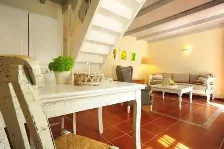 Mythos Suites - 15