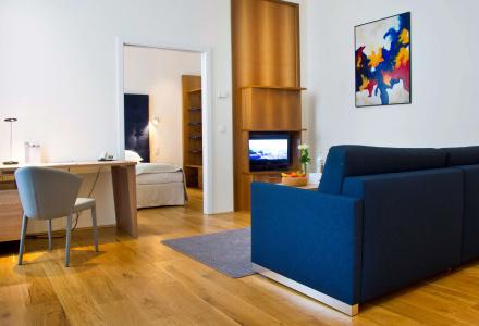 HiLight Suites - 26