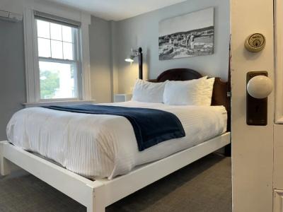 The Emerson Inn - 36