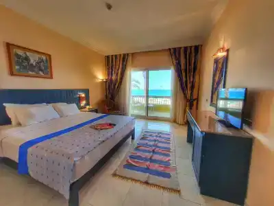 Palm Beach Resort Families and Couples only - 43