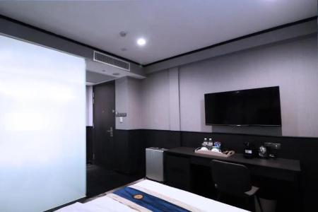 Nuve Urbane (Sg Clean, Staycation Approved) - 90