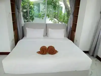 Baanmontra Beach - Bankrut - 2