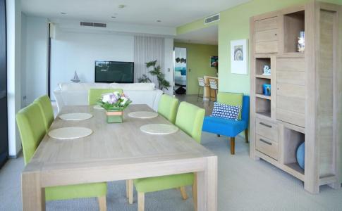 Ambience on Burleigh Beach - 81