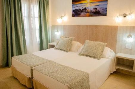 Klayman Olivina Aparthotel - 69