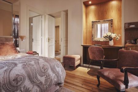 Bohemian Suites Athens - 59