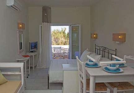 Ammos Naxos Exclusive & Studios - 2