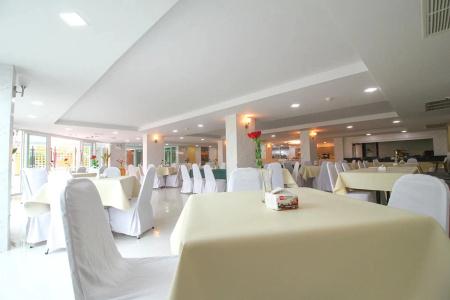 Convenient Grand - 26