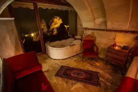 Hermes Cave - 137