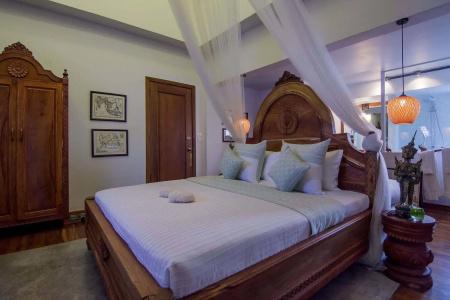 Mane Boutique & Spa - 1