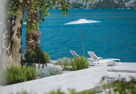Blue Kotor Bay Premium Spa Resort - 25