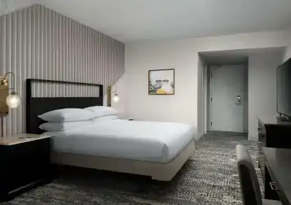 DoubleTree by Hilton Anaheim/Orange County - 25