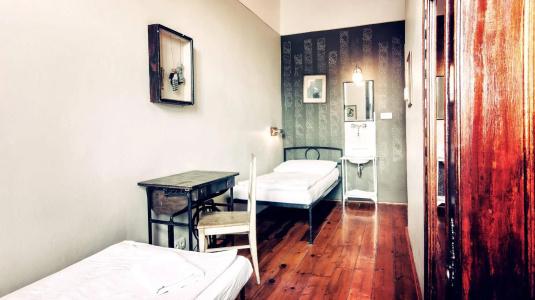 Sir Toby's Hostel - 49