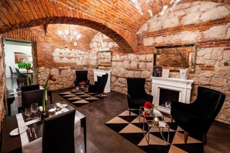 Queen Boutique - 47