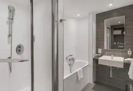 DoubleTree by Hilton London - Tower of London - 9