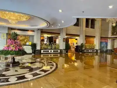 Kunming Xiongye - 16