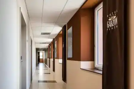 Garzon Plaza - 56