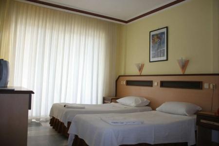 Özgürhan Otel - 4