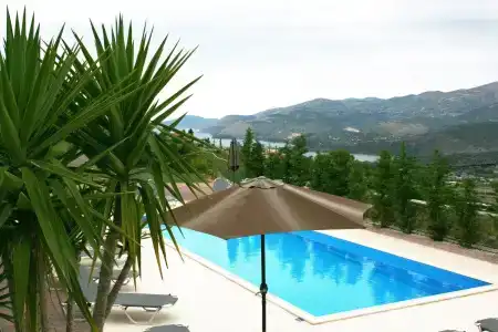 Lagoon View - 16