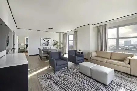 Loews Miami Beach - 11