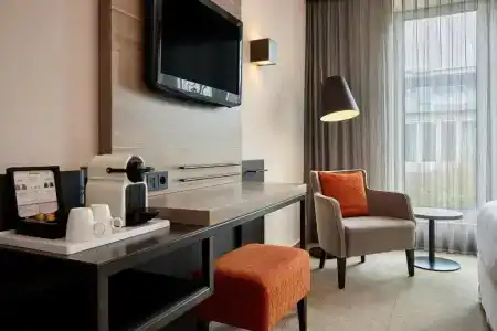 Sheraton Duesseldorf Airport - 55