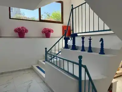 Boutique Marquis Blue - 11