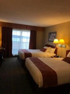Anchor Inn and Suites - 57