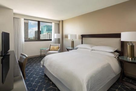 Sheraton Norfolk Waterside - 69