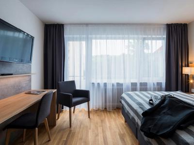 Base i - Das Budget Bei Basel (löRrach) - 45