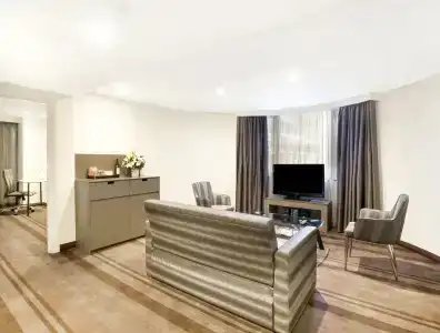 Rydges World Square - 2