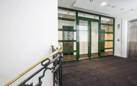 Astor Court - 22