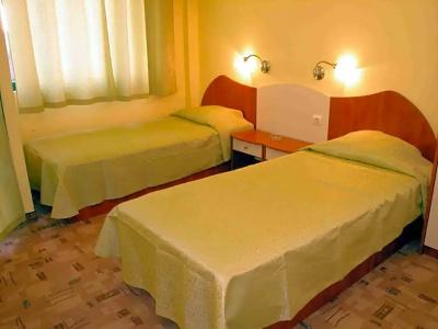 Silver - All Inclusive & Free Parking - 29