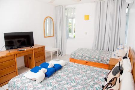 El Pelicano Apart-Hotel - 79