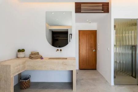 Charisma and Wellness Suites - 79