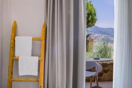 Notos Heights & Suites - 237