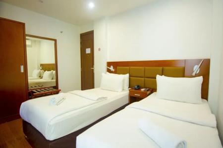 Tropicana Beach & Spa - 5