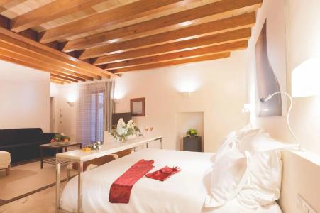 Petit Palace Tres - 33