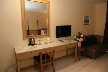 Crystal Palace Pattaya -Sha Extra Plus - 50