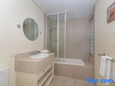 Verandahs Boutique - 76