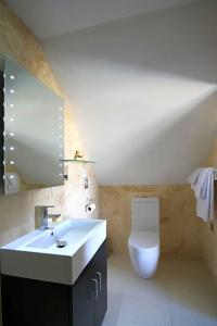 Best Western Palm - 31
