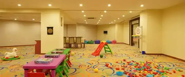 Throne Beach Resort & Spa - 20