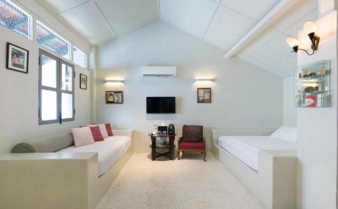 Noordin Mews - 15