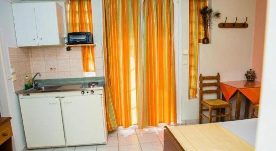 Myros Studios - 13