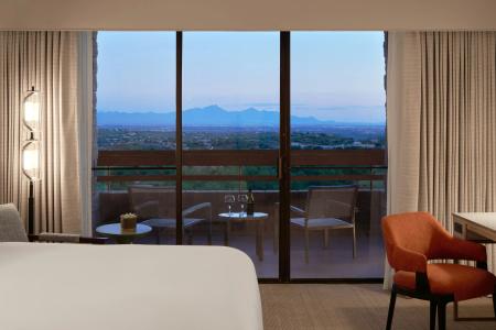 Loews Ventana Canyon Resort - 40