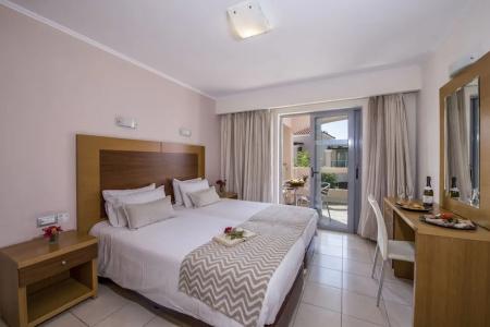 Isida Agia Marina - 6