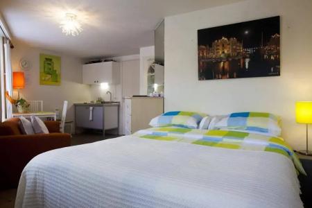 Sir Nico Guest House - 10